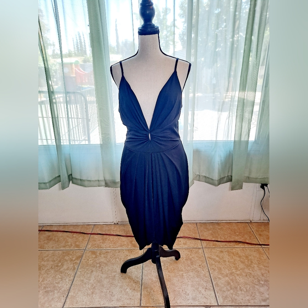 Venus Elegant Black Adjustable Strap Dress, Deep V Neck. Size 12.